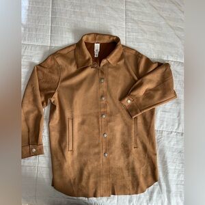 Women’s suede shacket size large BNWT